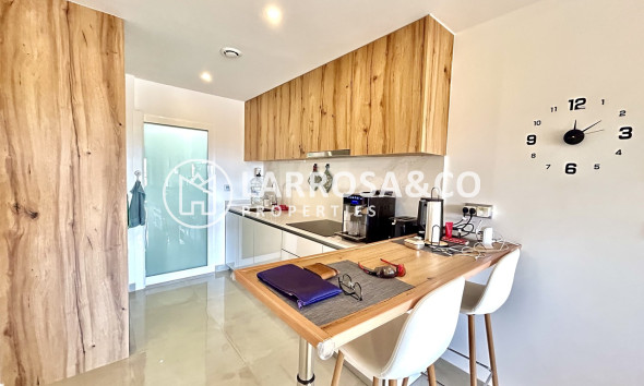 Resale - Apartment - Pilar de la Horadada - Costa Blanca