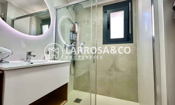 Resale - Apartment - Pilar de la Horadada - Costa Blanca