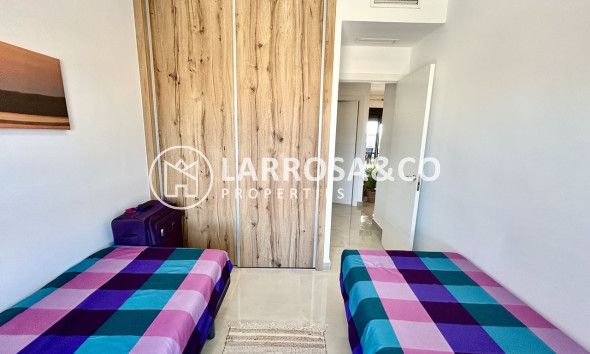 Resale - Apartment - Pilar de la Horadada - Costa Blanca