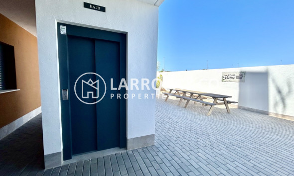 Resale - Apartment - Pilar de la Horadada - Costa Blanca