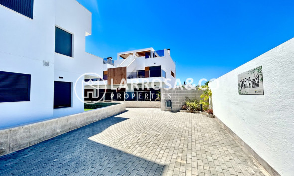 Resale - Apartment - Pilar de la Horadada - Costa Blanca