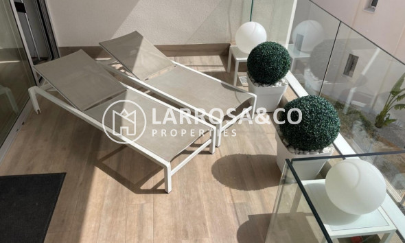 Resale - Apartment - Villamartin - Costa Blanca