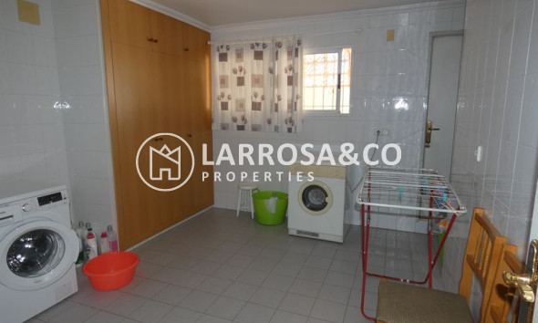 Resale - Detached House/Villa - Almoradí - Inland