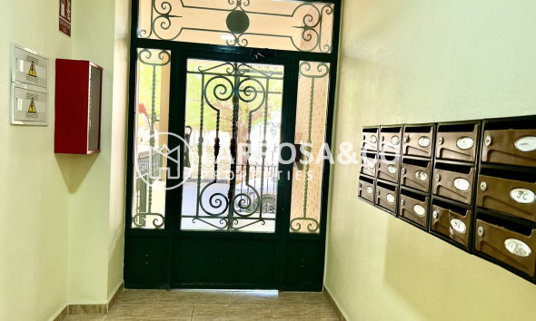Herverkoop - Apartment - Almoradí - Inland
