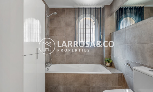 Resale - Apartment - Altea - Costa Blanca