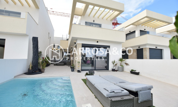 Resale - Detached House/Villa - Los Montesinos - Costa Blanca