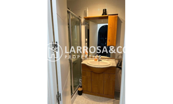 Resale - Apartment - Almoradí
