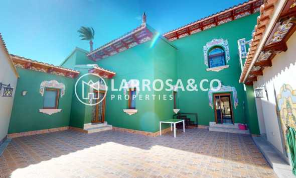Resale - Detached House/Villa - Almoradí - Inland