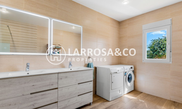 Resale - Detached House/Villa - Los Montesinos - Costa Blanca