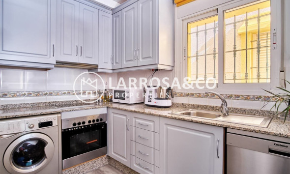 Resale - Detached House/Villa - Los Montesinos - Costa Blanca
