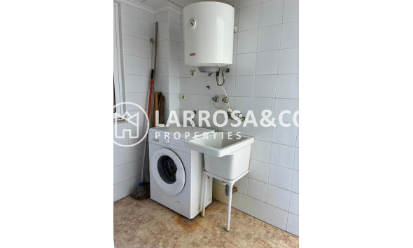 Resale - Apartment - Almoradí - Costa Blanca