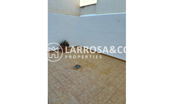 Resale - Apartment - Almoradí - Costa Blanca