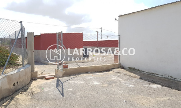 Resale - Country house - Los Montesinos - LOS MONTESINOS