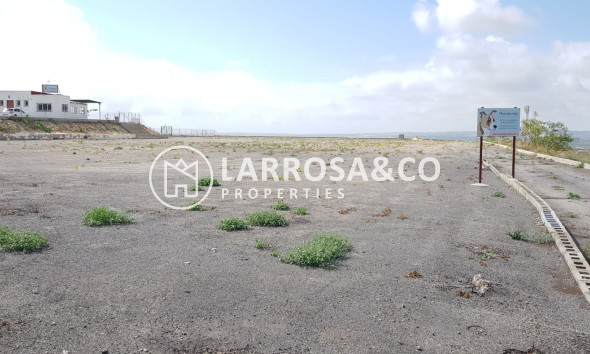 Resale - Country house - Los Montesinos - LOS MONTESINOS