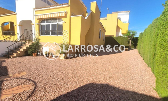 Herverkoop - Semi-detached house - Los Montesinos - Los Montesinos - Urb. La Herrada