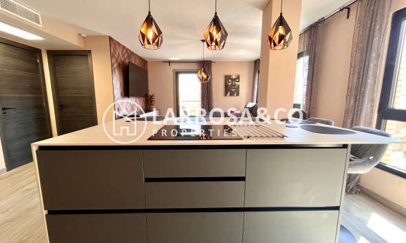 Resale - Apartment - Almoradí - Inland