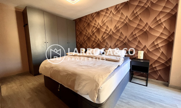 Resale - Apartment - Almoradí - Inland