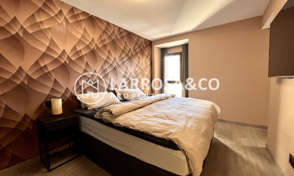 Resale - Apartment - Almoradí - Inland