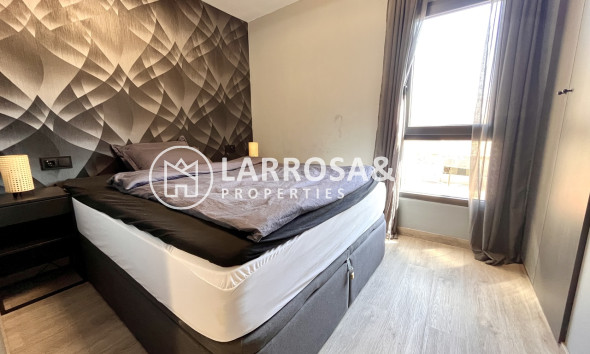 Resale - Apartment - Almoradí - Inland