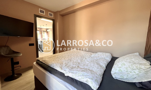 Resale - Apartment - Almoradí - Inland
