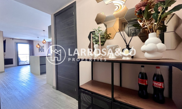 Resale - Apartment - Almoradí - Inland