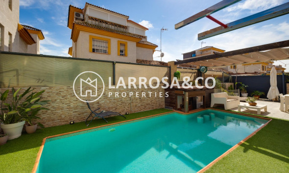 Resale - Detached House/Villa - Los Montesinos - La Herrada