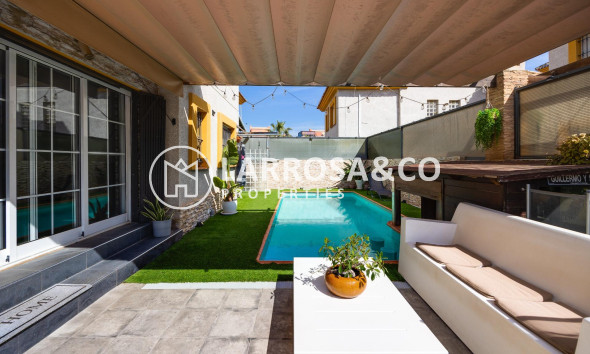 Resale - Detached House/Villa - Los Montesinos - La Herrada