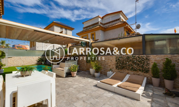 Resale - Detached House/Villa - Los Montesinos - La Herrada