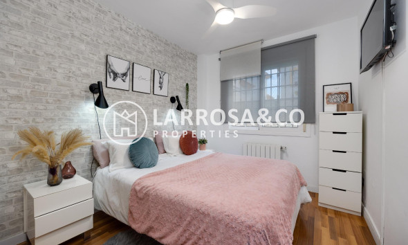 Resale - Detached House/Villa - Los Montesinos - La Herrada