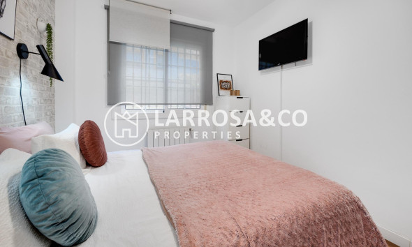Resale - Detached House/Villa - Los Montesinos - La Herrada