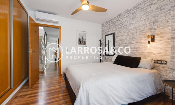 Resale - Detached House/Villa - Los Montesinos - La Herrada