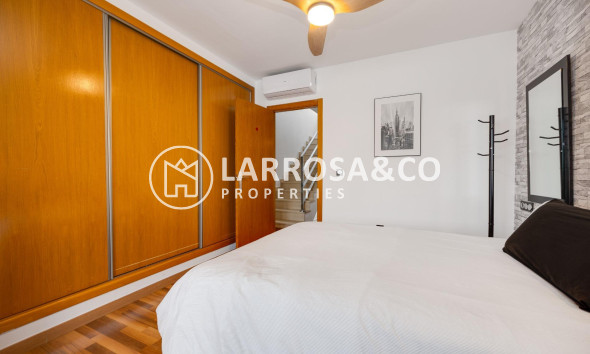 Resale - Detached House/Villa - Los Montesinos - La Herrada