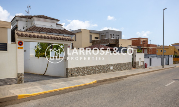 Resale - Detached House/Villa - Los Montesinos - Costa Blanca