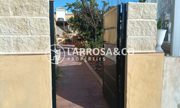 Resale - Apartment - Los Montesinos - Costa Blanca