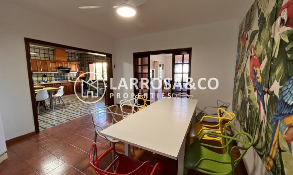 Resale - Detached House/Villa - La Nucia - Costa Blanca
