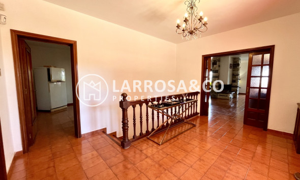 Resale - Detached House/Villa - La Nucia - Costa Blanca