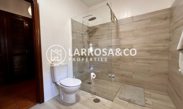 Resale - Detached House/Villa - La Nucia - Costa Blanca