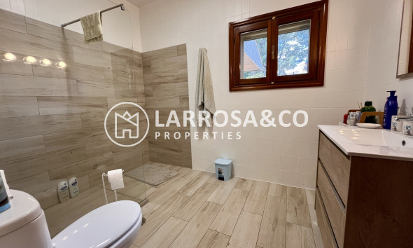 Resale - Detached House/Villa - La Nucia - Costa Blanca