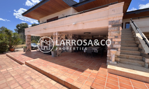 Resale - Detached House/Villa - La Nucia - Costa Blanca
