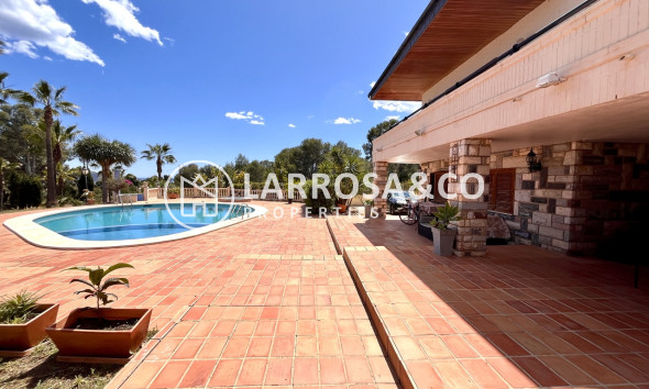 Resale - Detached House/Villa - La Nucia - Costa Blanca