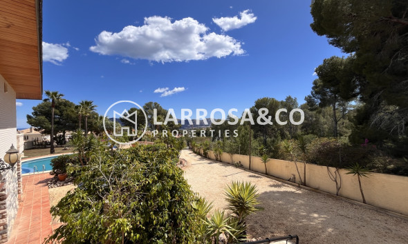 Resale - Detached House/Villa - La Nucia - Costa Blanca