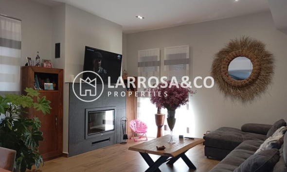 Resale - Detached House/Villa - Daya Nueva - Costa Blanca