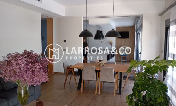 Resale - Detached House/Villa - Daya Nueva - Costa Blanca