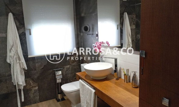 Resale - Detached House/Villa - Daya Nueva - Costa Blanca