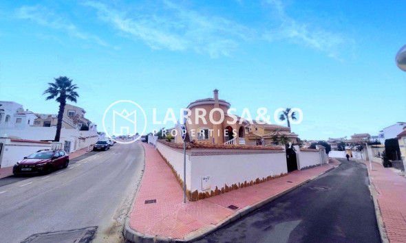 Resale - Detached House/Villa - Ciudad Quesada - Costa Blanca