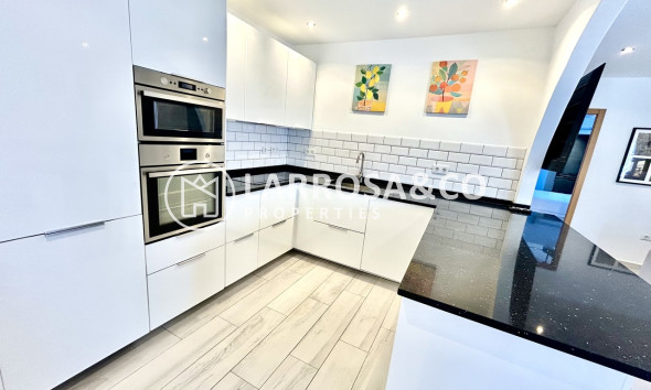 Reventa - Chalet - Villamartin - Costa Blanca