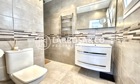 Reventa - Chalet - Villamartin - Costa Blanca