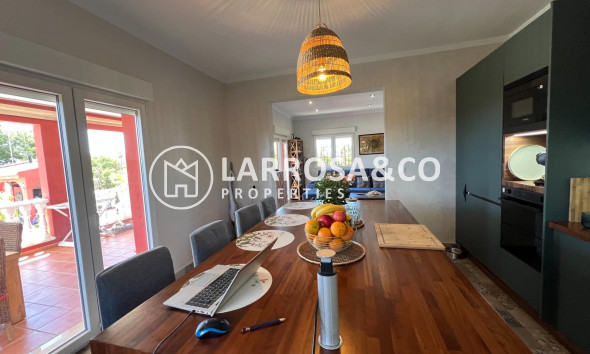 Reventa - Casa de campo - Dolores - Comunidad valenciana