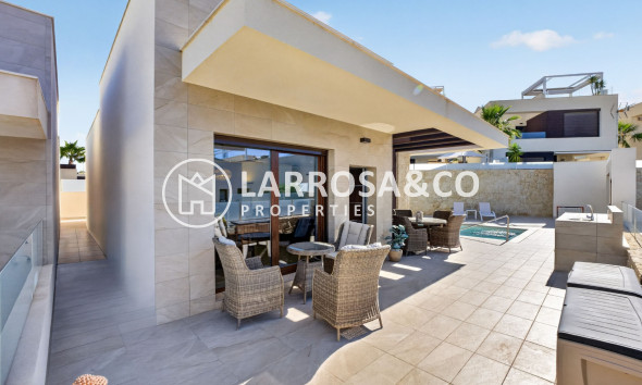 Resale - Detached House/Villa - Ciudad Quesada - Alicante