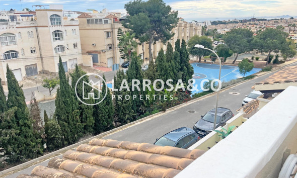 Resale - Bungalow - San Miguel de Salinas - Las Filipinas